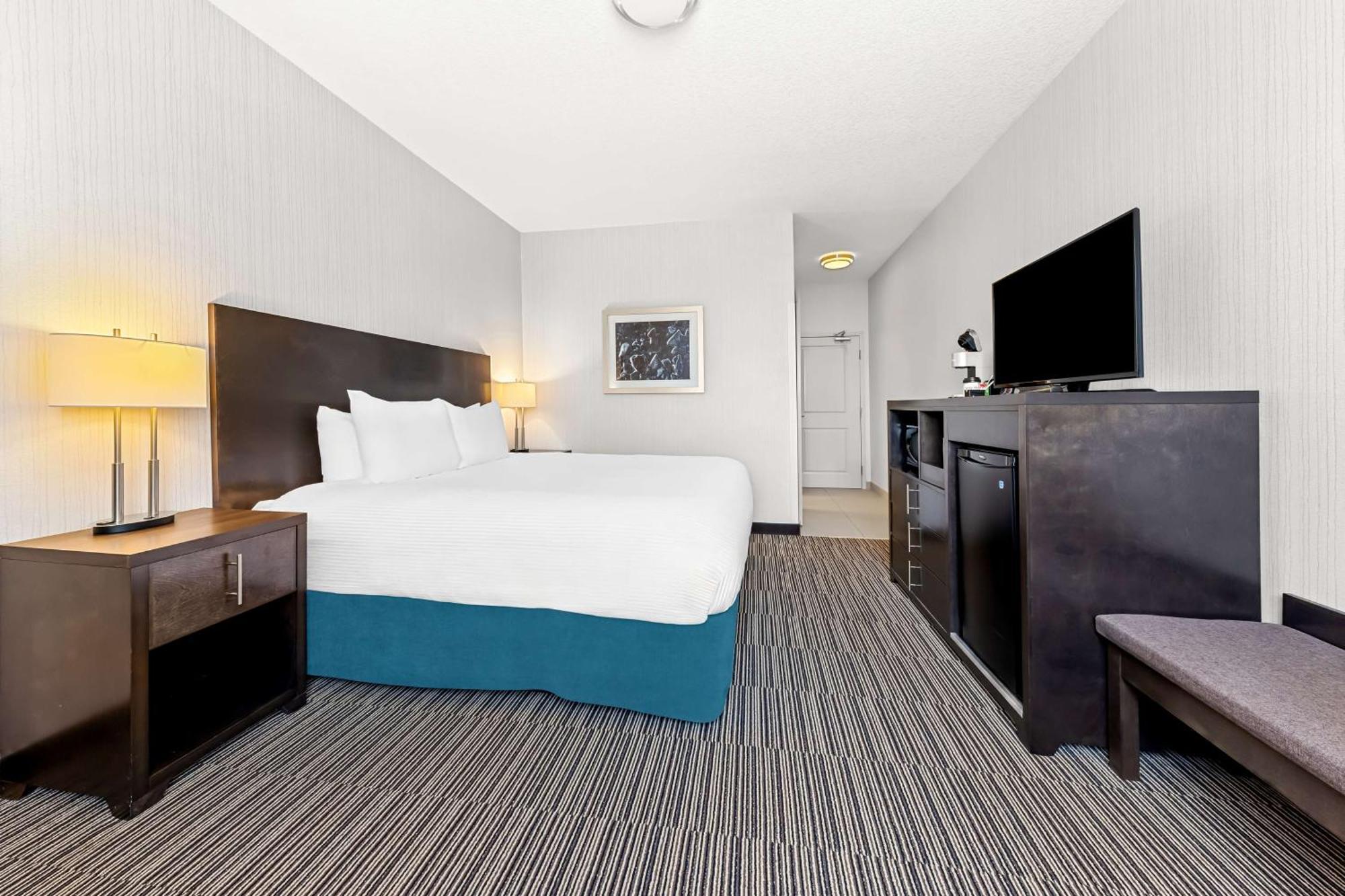 วินด์เกต บาย วินด์แฮม แอร์ดรี Hotel ภายนอก รูปภาพ